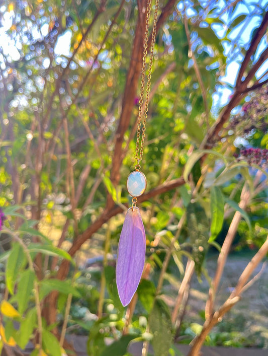 Blue Lotus & Opal